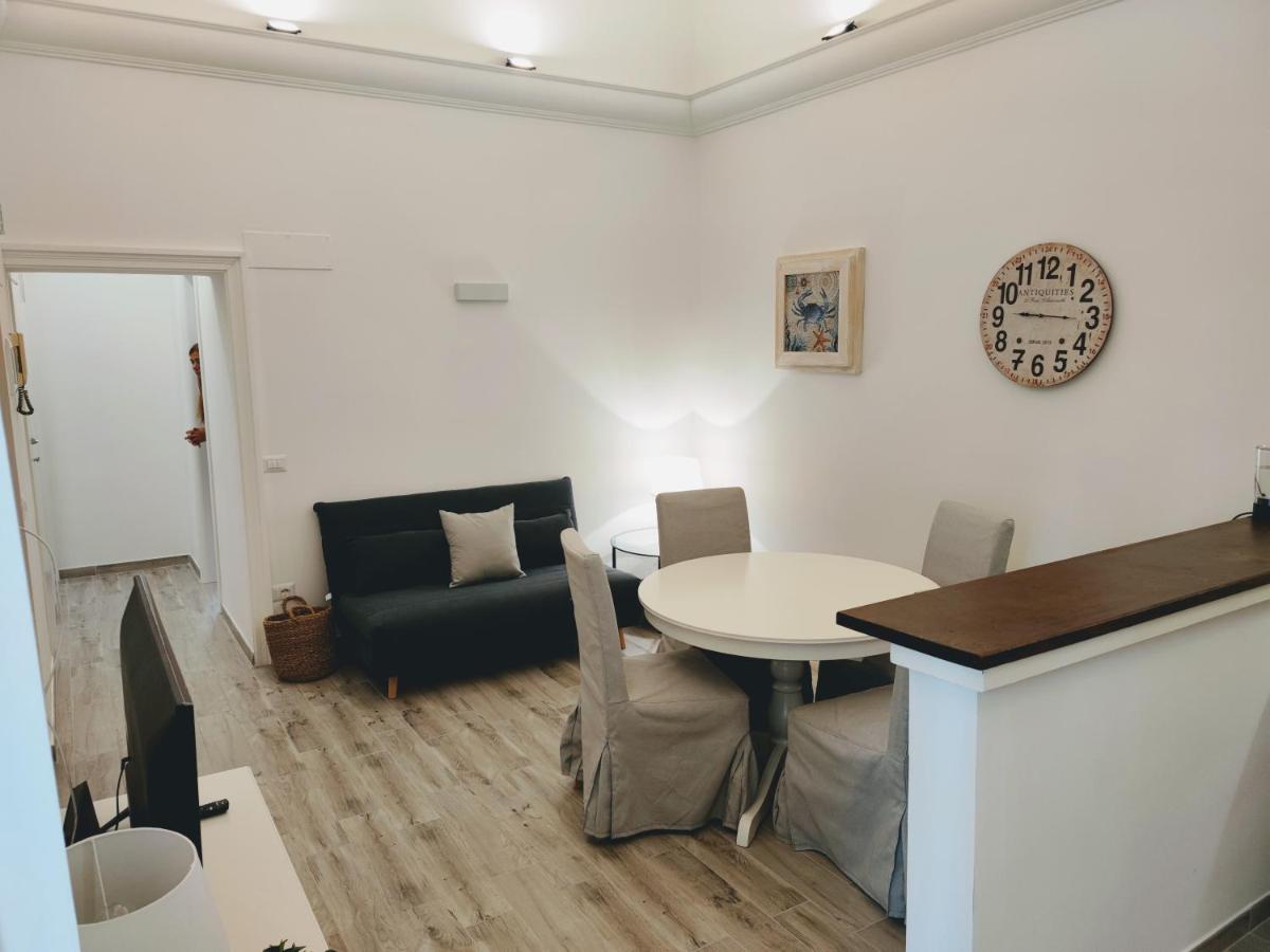 Christy Suite Elegante Appartamento Nel Centro Storico Di Anzio Eksteriør billede